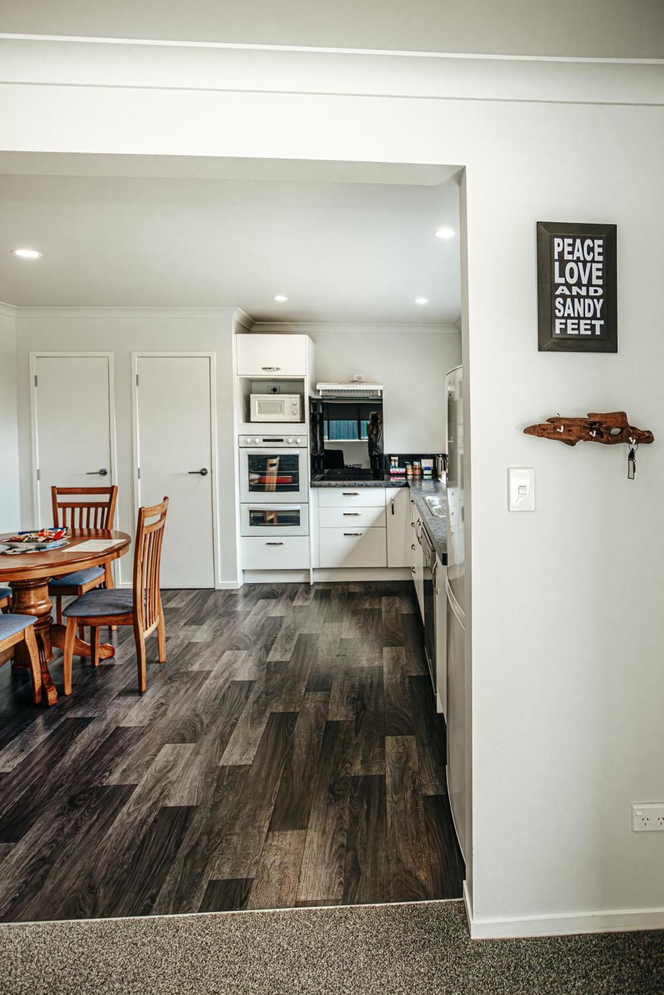 Sunrise Accommodation Whakatane Buitenkant foto