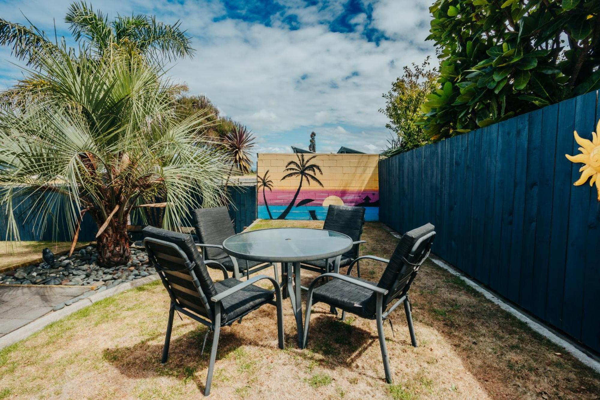 Sunrise Accommodation Whakatane Buitenkant foto